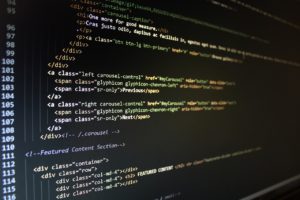 Gabloty informacyjne w przestrzeni publicznej: Jak skutecznie komunikować i angażować społeczność w Poznaniu