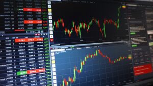 Co to jest Stop Loss (SL) i Take Profit (TP)?